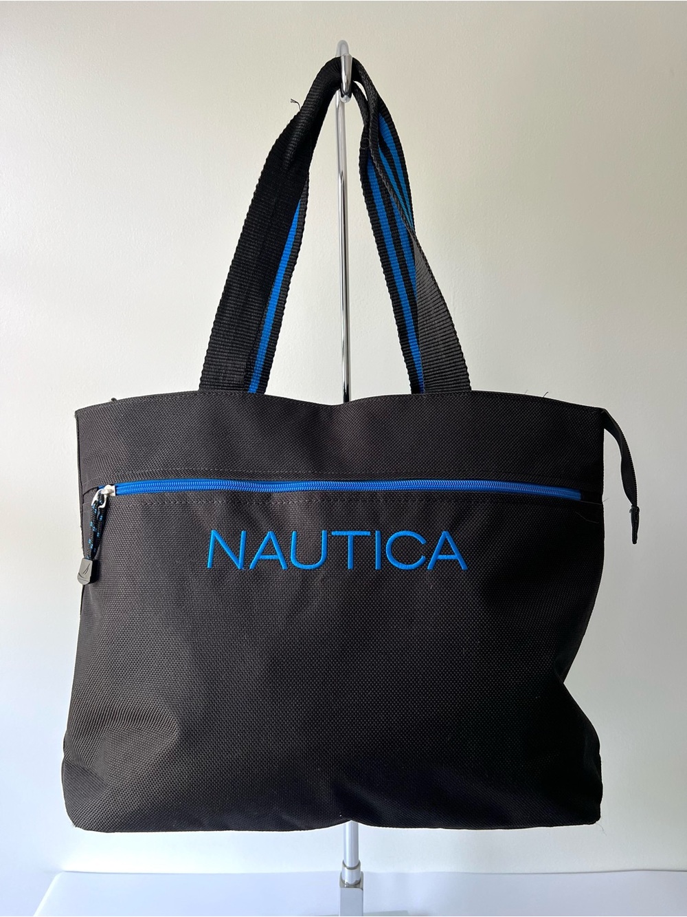Nautica Black Blue Tote Bag Large Zip Top Logo Travel Gym Carryall 18”W x 14”H